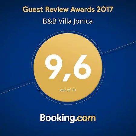 Jonica ベッド・アンド・ブレックファスト 3*